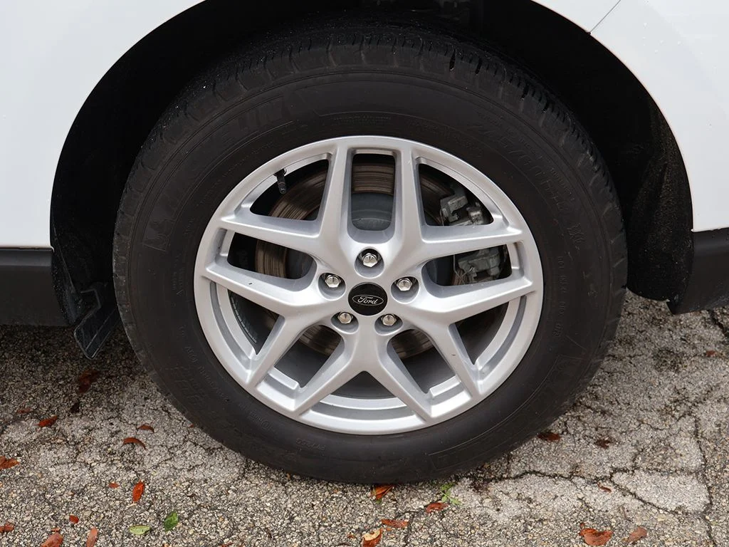 Used 2024 White Ford SEL image 20