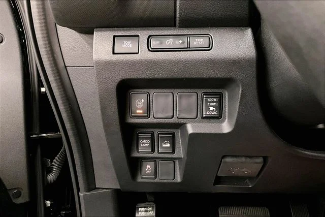 Used 2022 Super Black Nissan SV image 39
