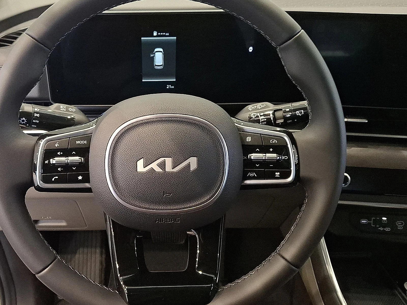 New 2026 Ceramic Silver Kia EX image 14