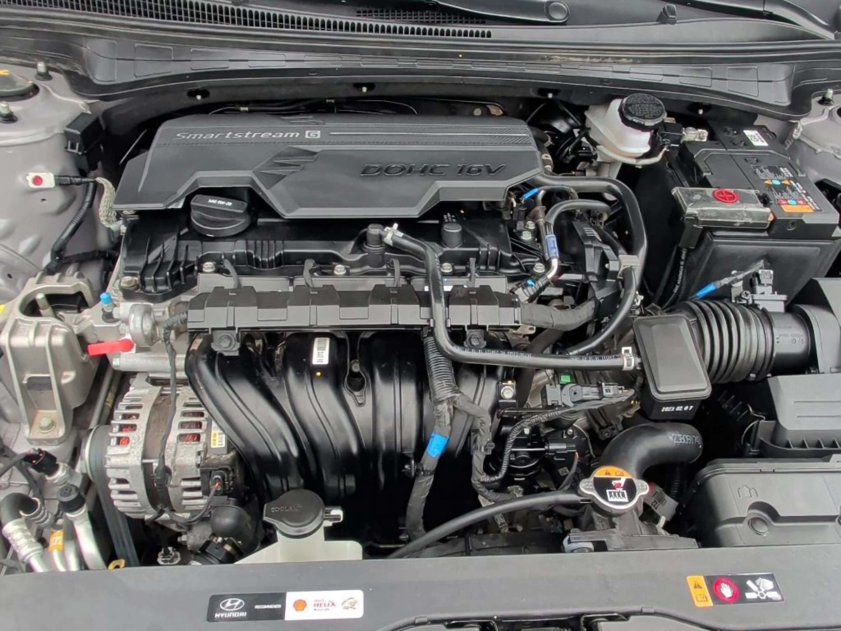 Used 2023 Fluid Metal Hyundai SEL image 12