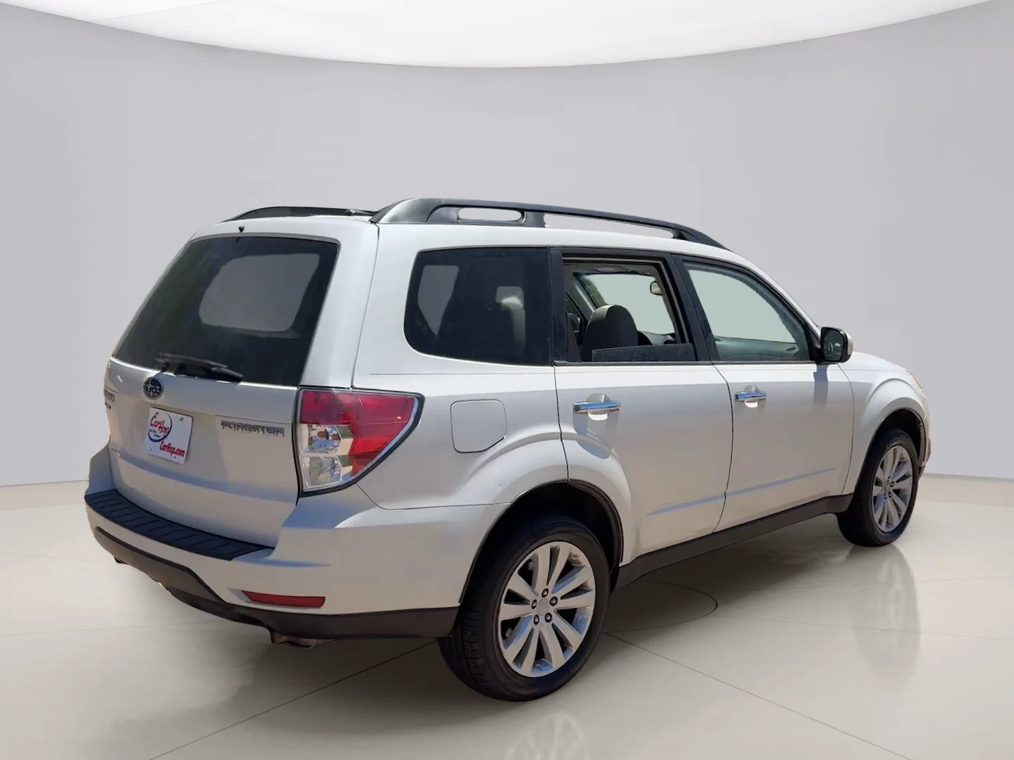 Used 2011 White Subaru 2.5X PREMIUM image 5