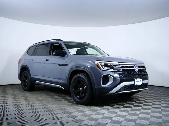 2026 Volkswagen Atlas 2.0T Peak Edition