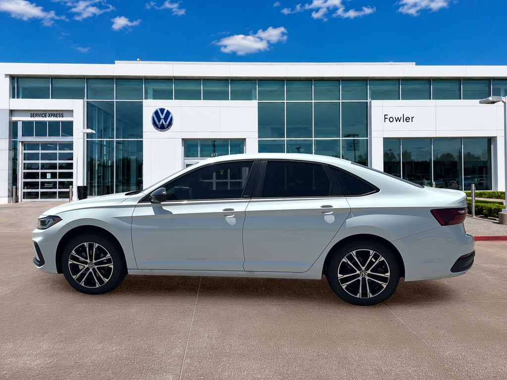 New 2026 White Volkswagen 1.5T Sport image 8