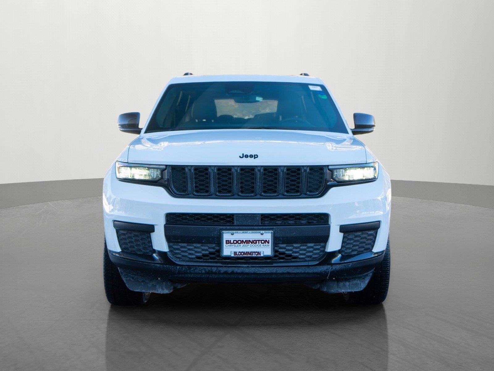 Used 2023 Jeep Grand Cherokee L Altitude with VIN 1C4RJKAG6P8705425 for sale in Minneapolis, Minnesota