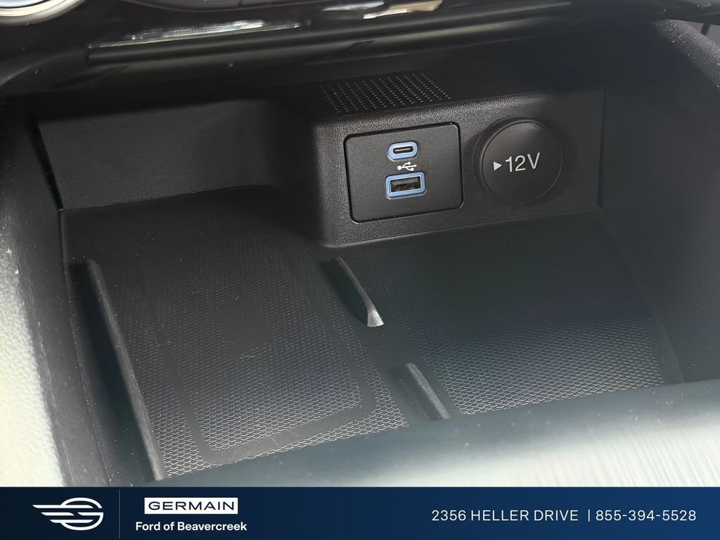 Used 2022 Gray Metallic Ford SEL image 17