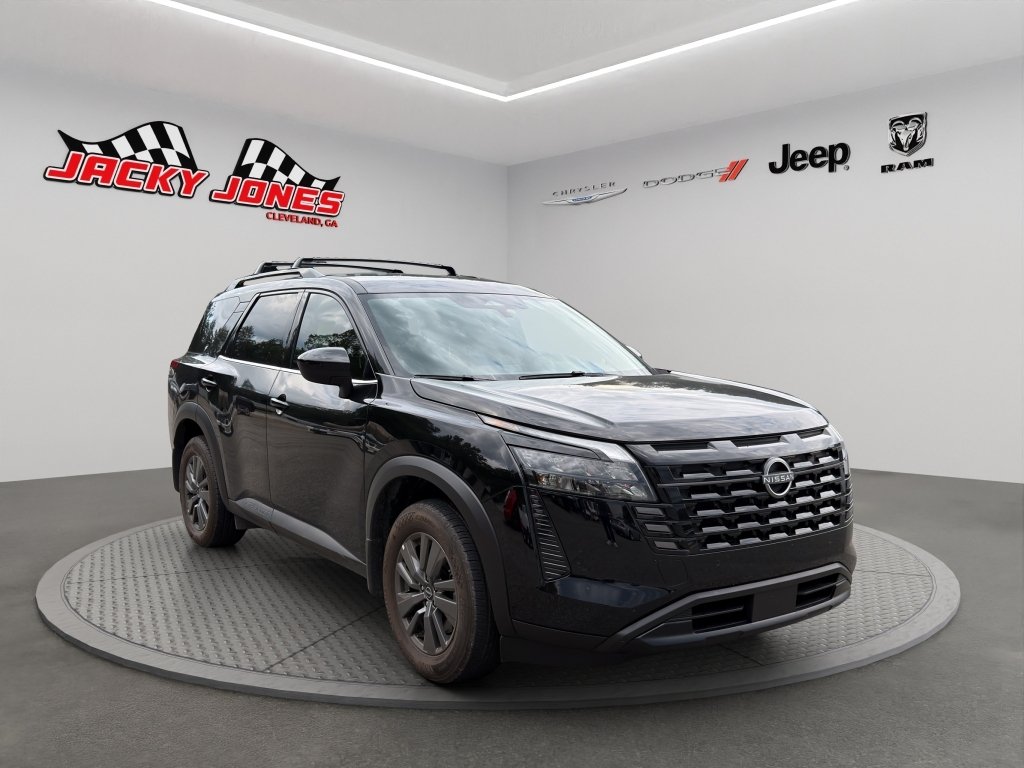 Used 2026 Super Black Nissan SV image 10