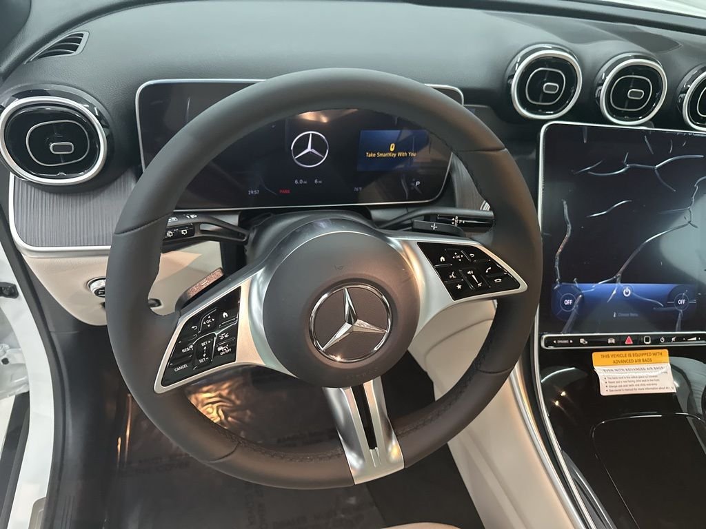 Used 2026 White Mercedes-Benz GLC 300 image 10