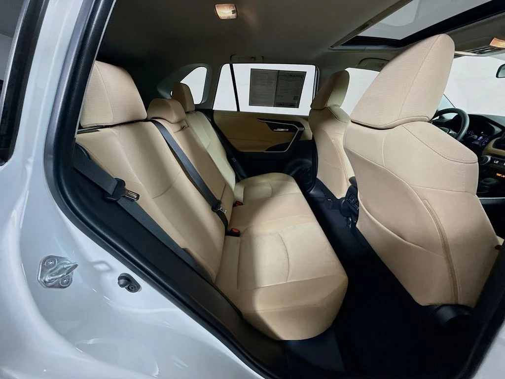 Used 2019 Super White Toyota XLE image 26