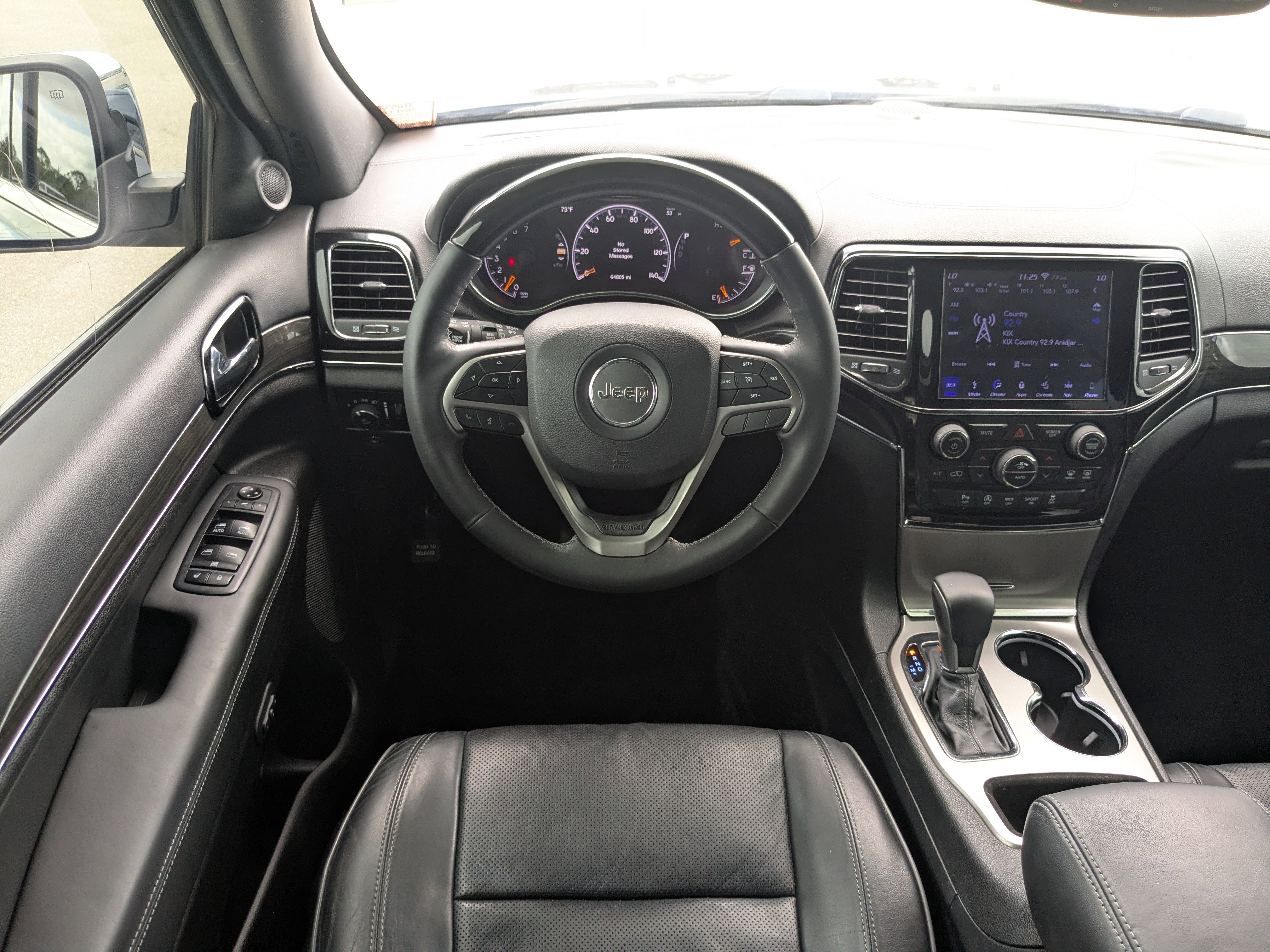 Used 2019 Granite Crystal Metallic Clearcoat Jeep Overland image 19