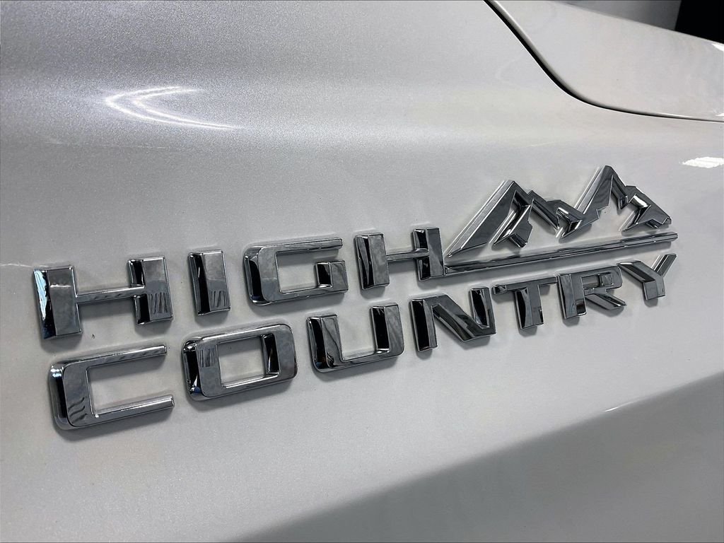 Used 2024 Beige Chevrolet High Country image 30