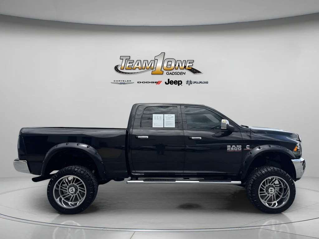 Used 2018 Brilliant Black Crystal Pearlcoat Ram Big Horn image 10