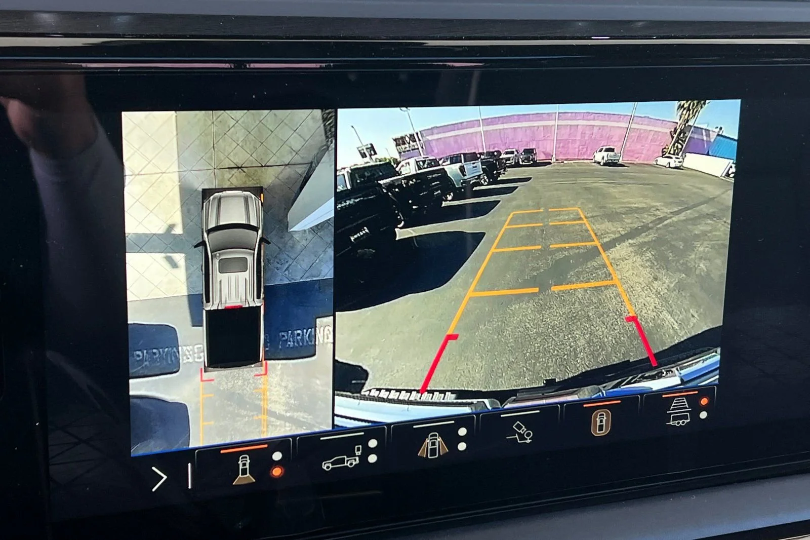 2026 GMC Sierra 1500 AT4X - Photo 18
