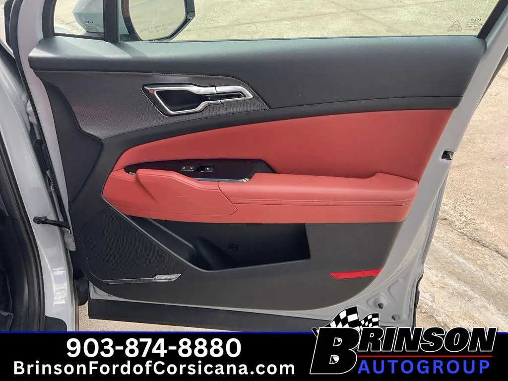 Used 2023 Wolf Gray Kia SX-Prestige image 22
