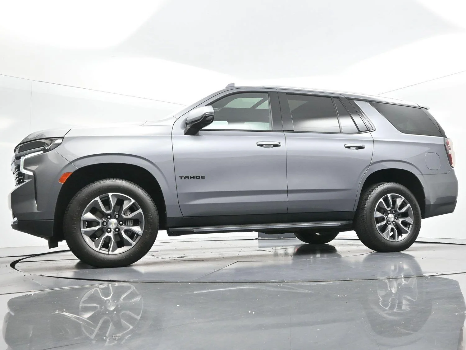 Used 2021 Satin Steel Metallic Chevrolet LT image 48