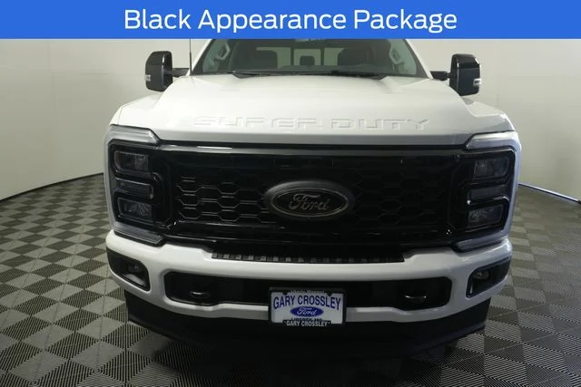 New 2026 Star White Metallic Tri-Coat Ford F-250® Lariat® image 3