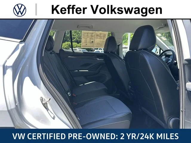 Certified Used 2025 White Volkswagen 2.0T SE image 30