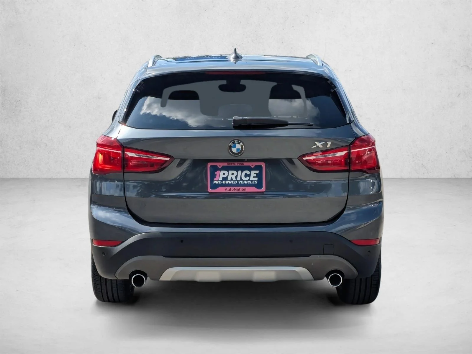 Used 2018 Alpine White BMW xDrive28i image 7
