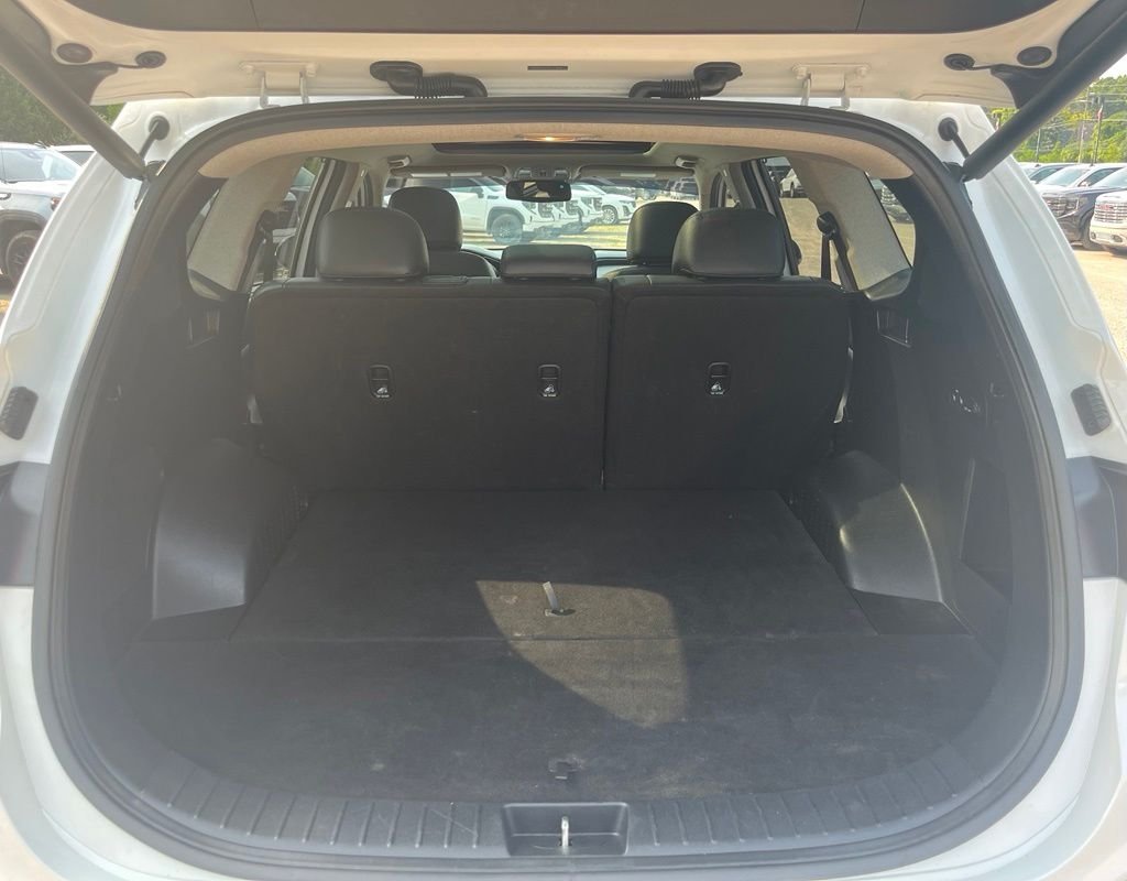 Used 2020 Quartz White Hyundai Limited image 10