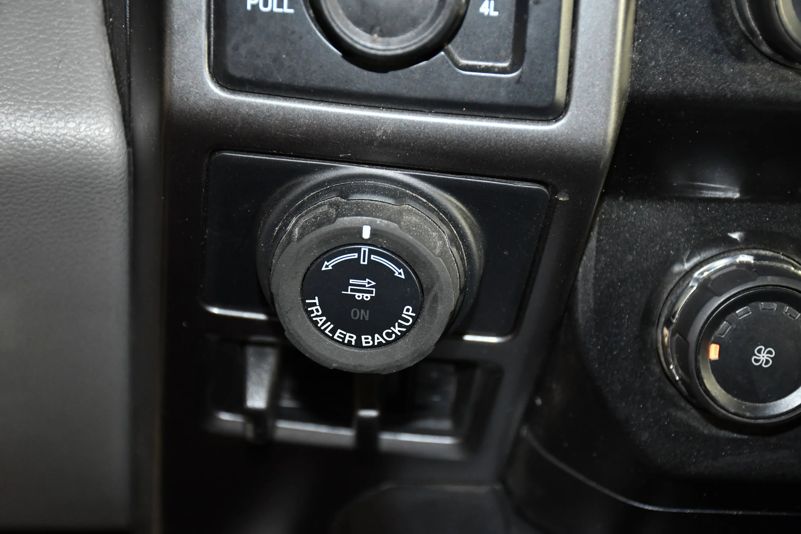 Used 2019 Black Metallic Ford XLT image 29