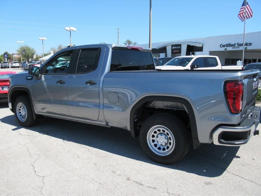 2026 GMC Sierra 1500 Pro - Photo 4