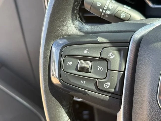 Used 2022 Titanium Rush Metallic GMC Elevation image 22