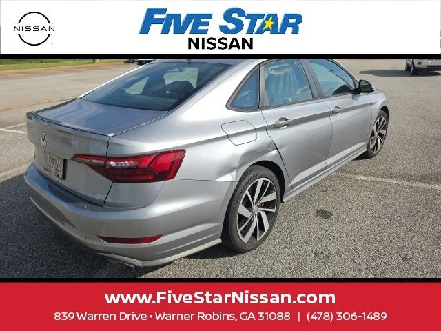 Used 2020 Silver Volkswagen 2.0T S image 9
