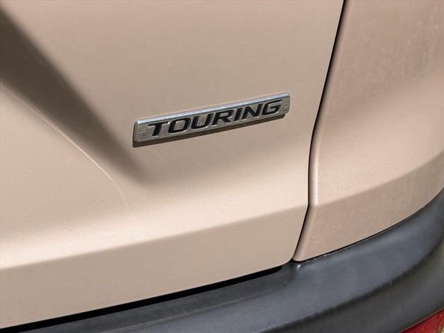 Used 2018  Honda Touring image 16