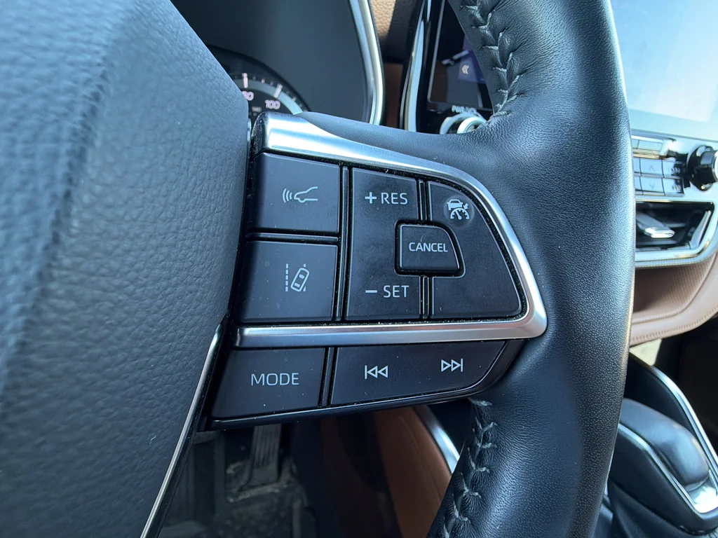Used 2021 Blue Toyota Platinum image 16