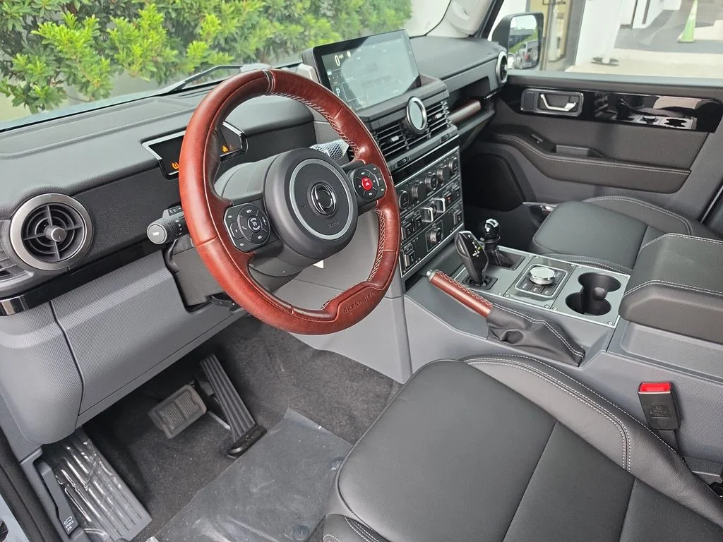 New 2026 Silver INEOS Fieldmaster Edition image 26