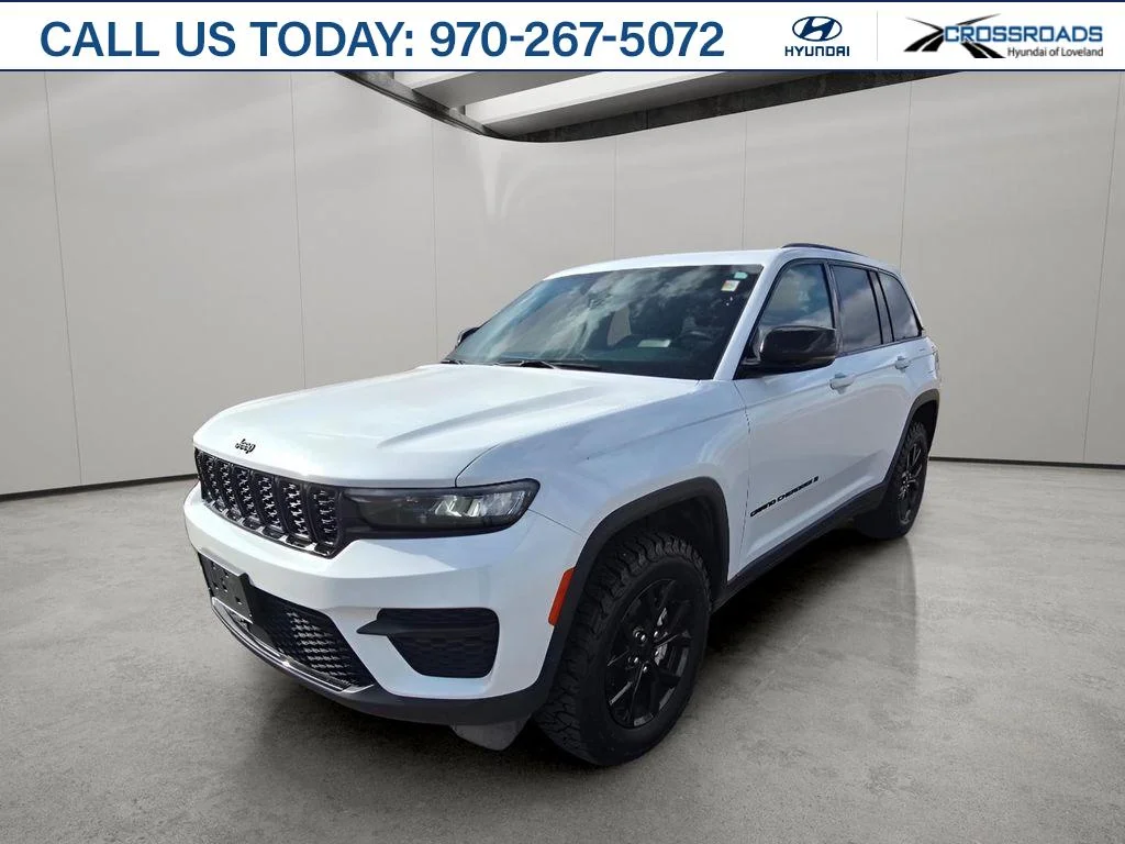 Used 2024 Bright White Clearcoat Jeep Altitude image 1