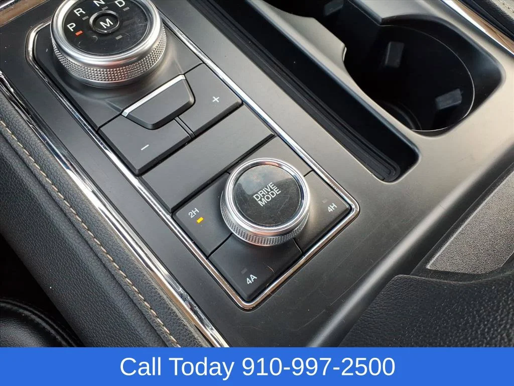 Used 2022 Red Ford XLT image 17