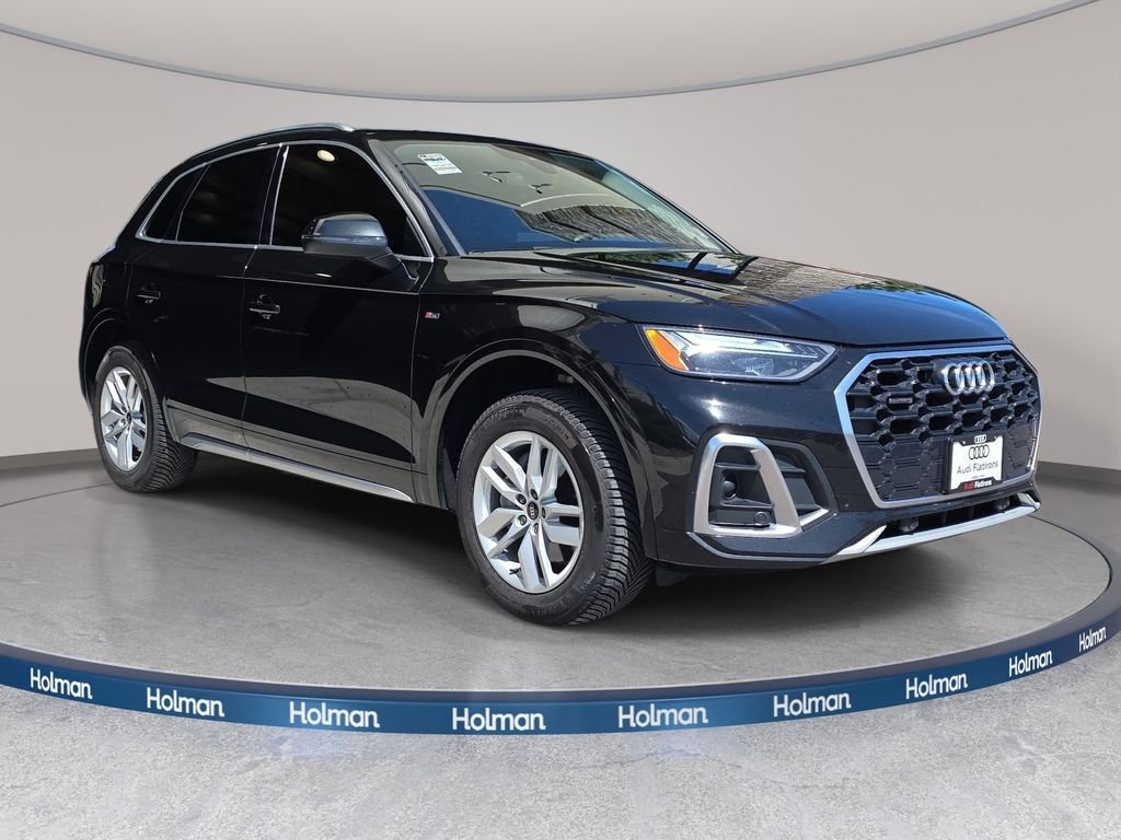 Used 2022 Black Audi 45 S line Premium image 4