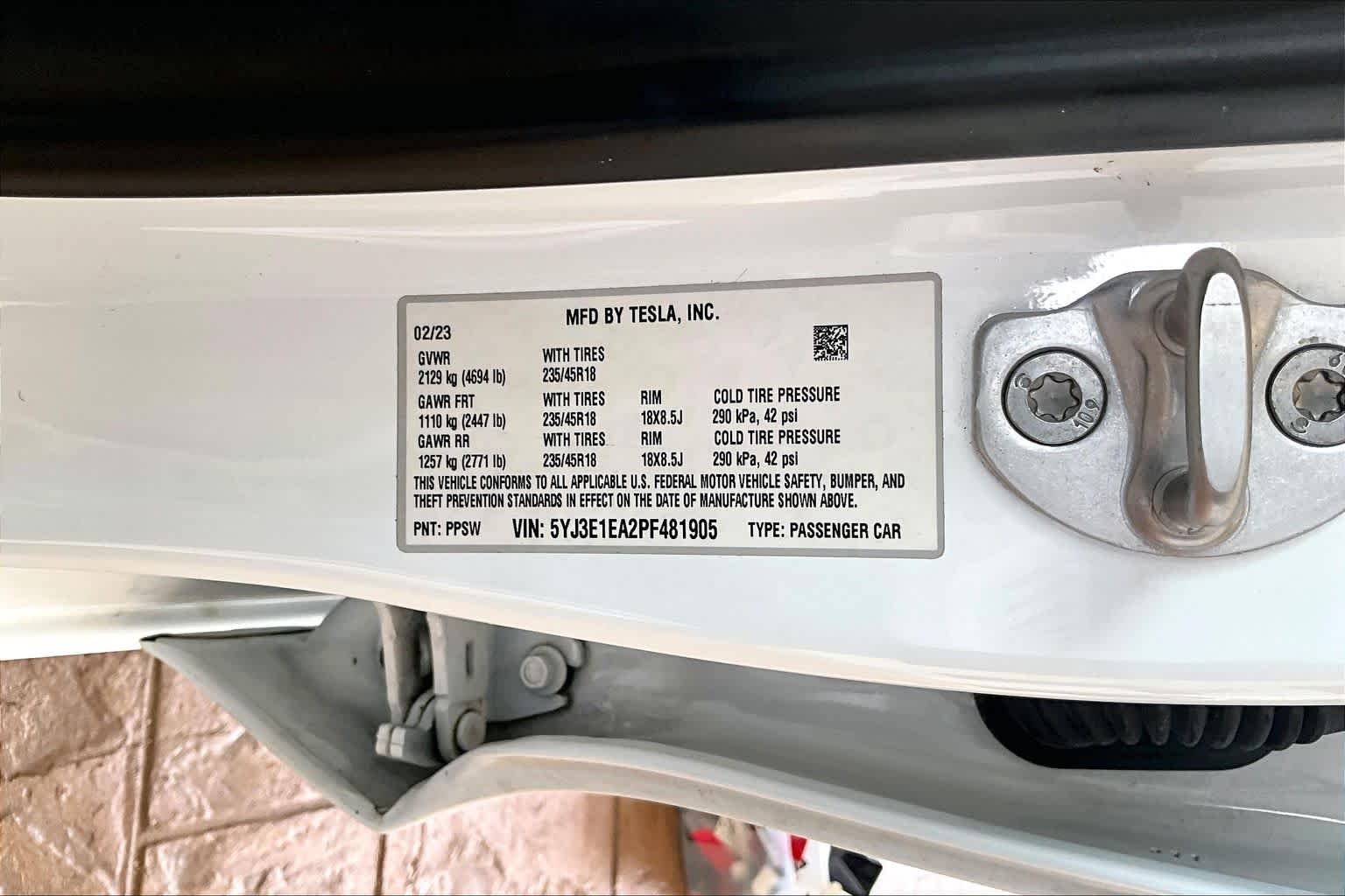 Used 2023 Pearl White Multi-Coat Tesla  image 33