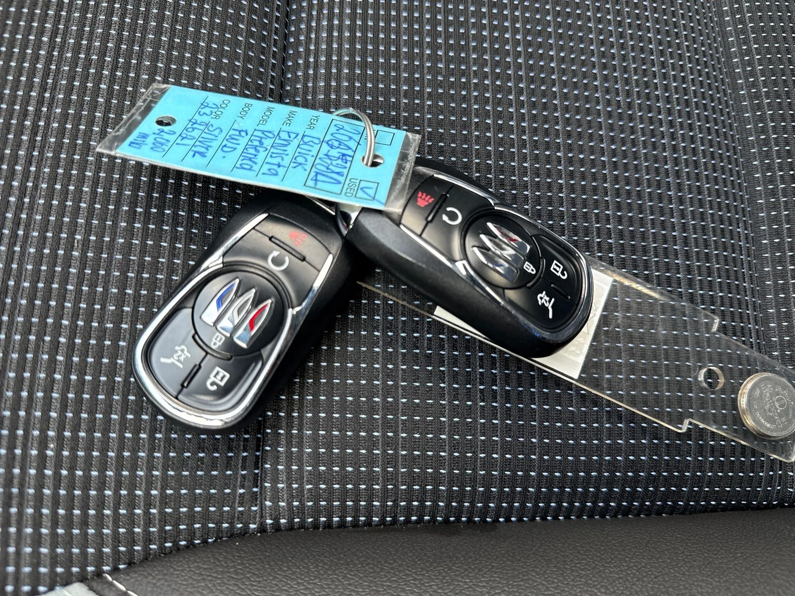 Used 2025 Gray Buick Preferred image 25