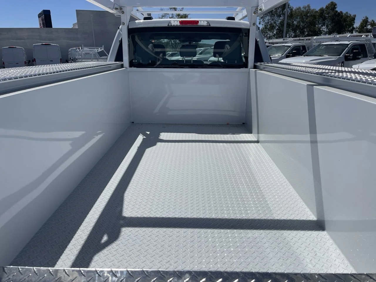 New 2026 Oxford White Ford  image 27