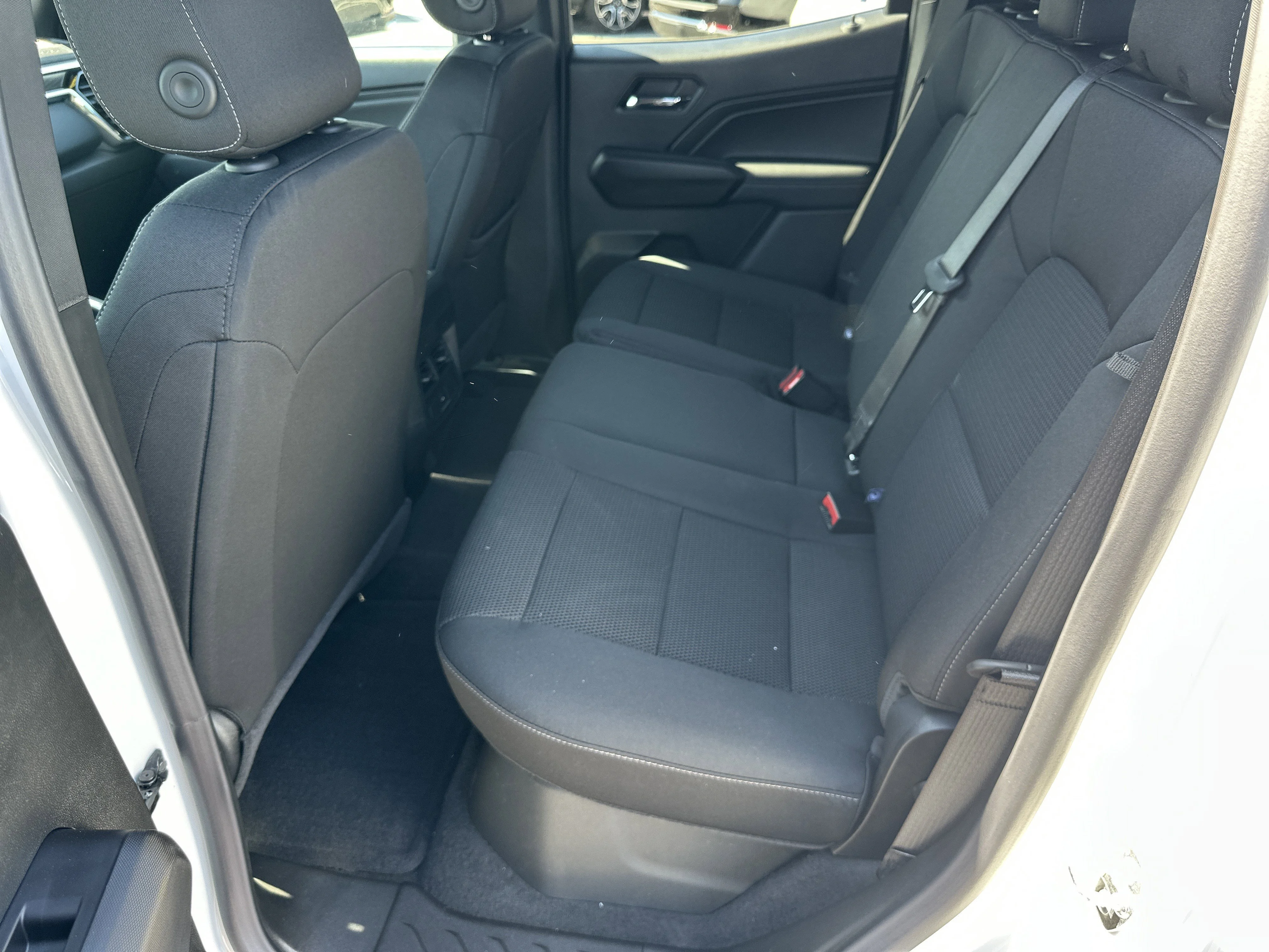 2026 GMC Canyon Elevation - Photo 21