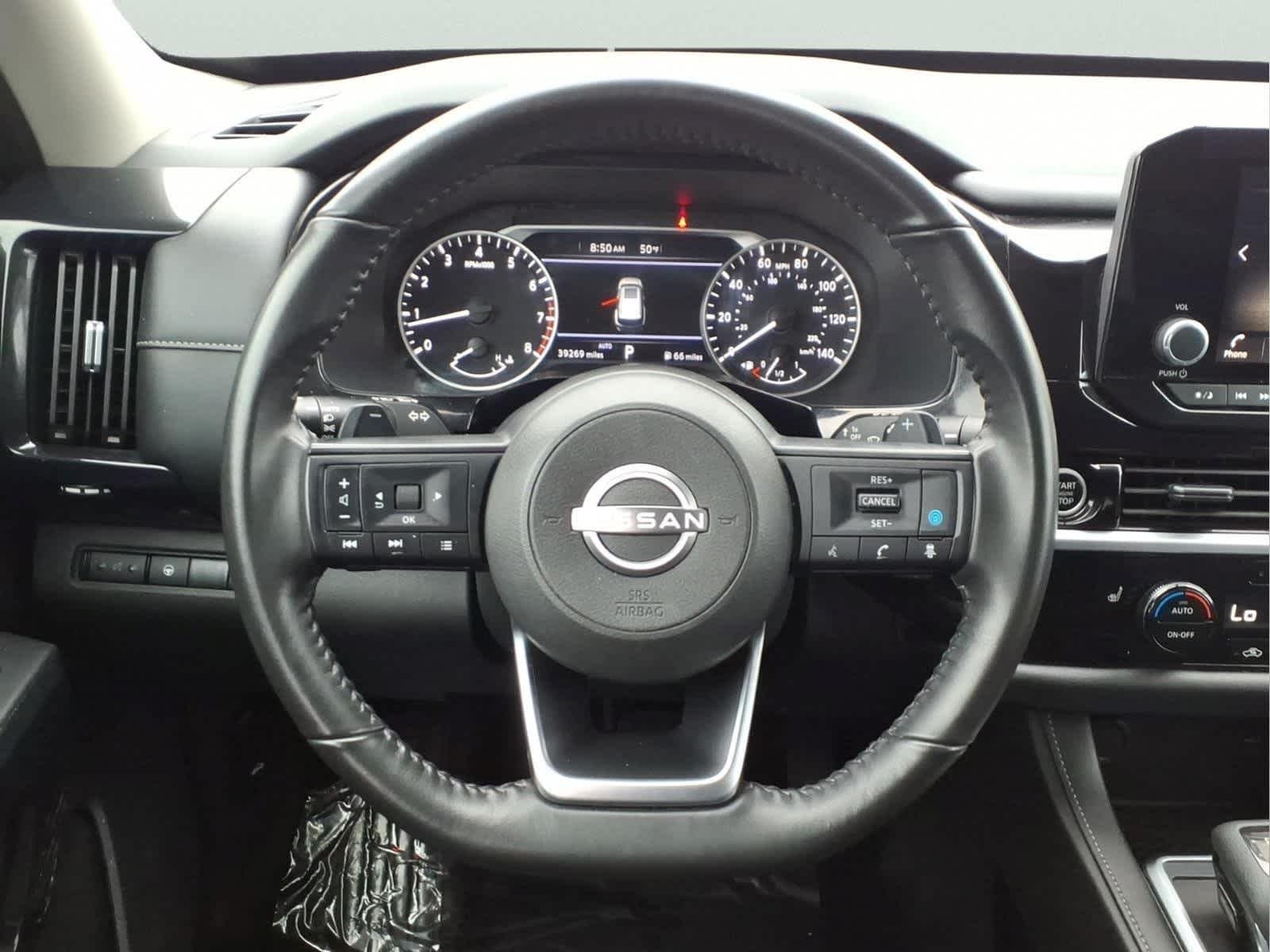 Used 2024 Deep Ocean Blue Pearl Nissan SV image 18