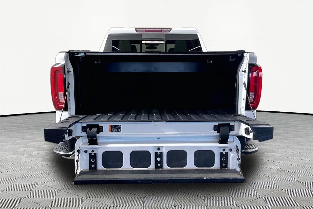2019 GMC Sierra 1500 SLT - Photo 7