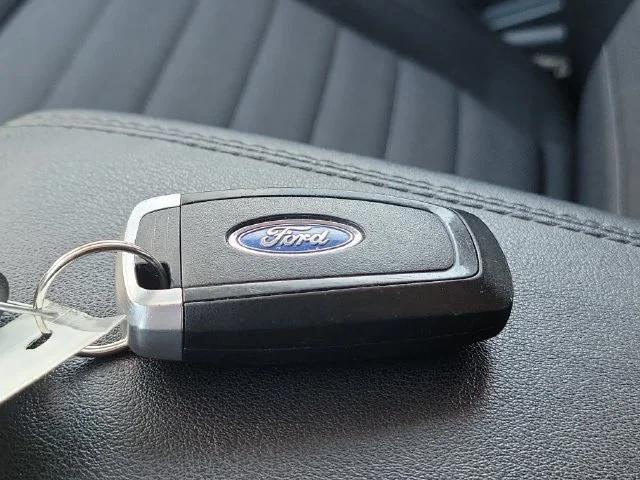 2020 Ford Edge SE - Photo 34
