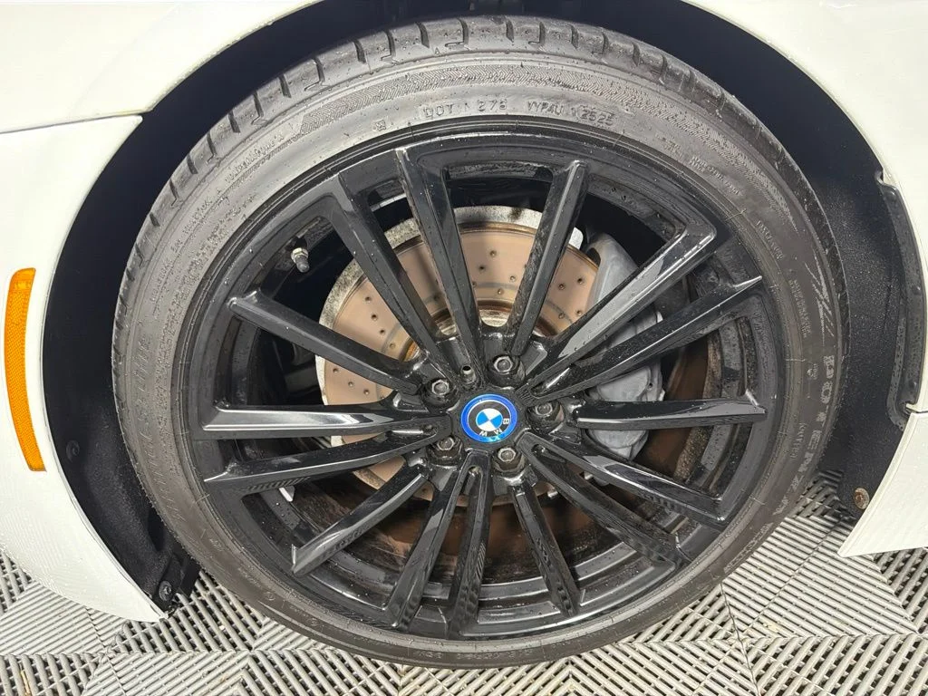 Used 2019 White BMW Base image 10