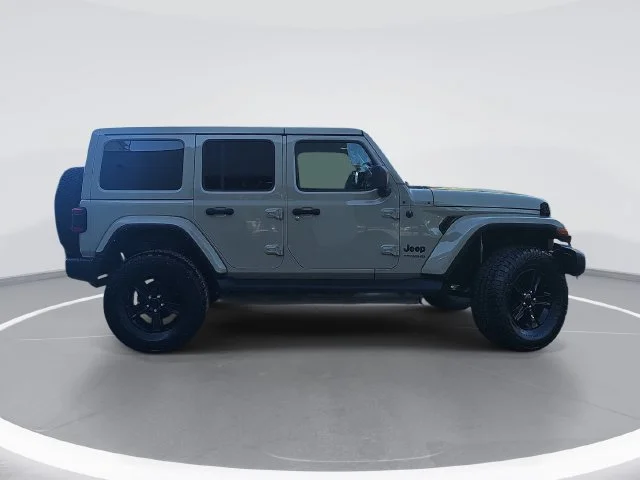 Used 2022 Beige Jeep Unlimited Sahara Altitude image 2