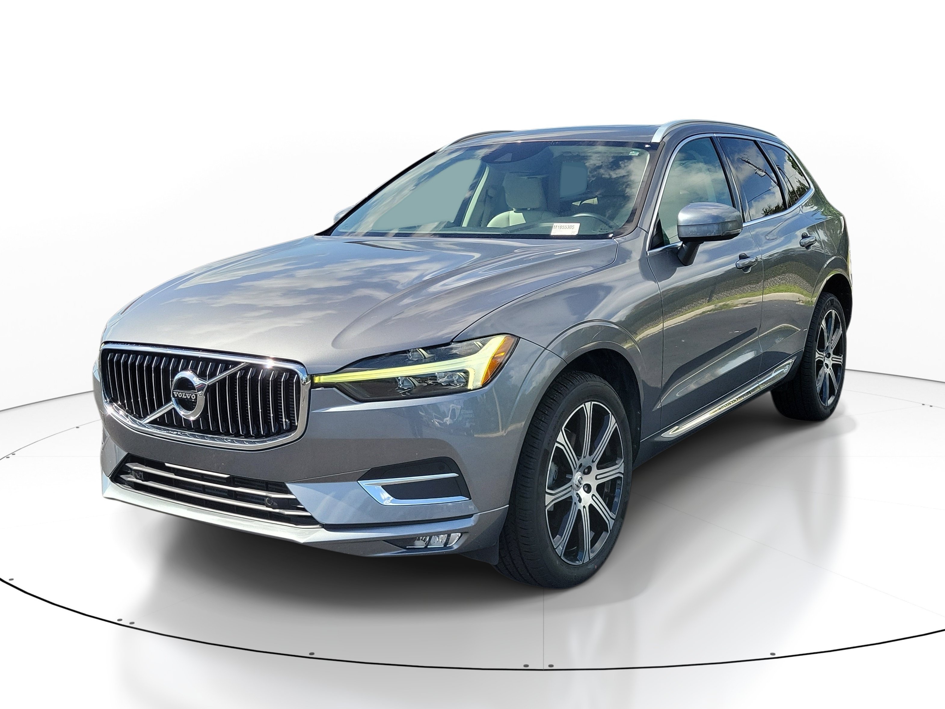 Used 2021 Osmium Gray Metallic Volvo Inscription image 2