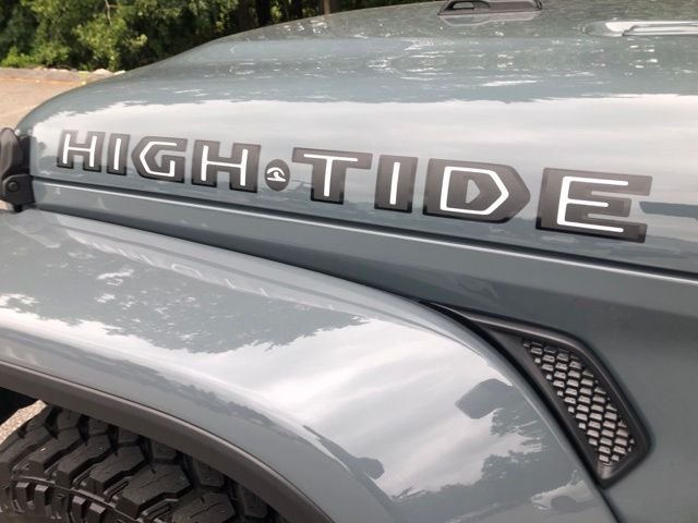 Used 2025 Gray Jeep High Tide image 19