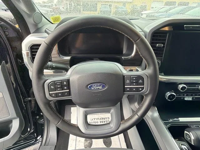 Used 2025 Antimatter Blue Metallic Ford Lariat image 28