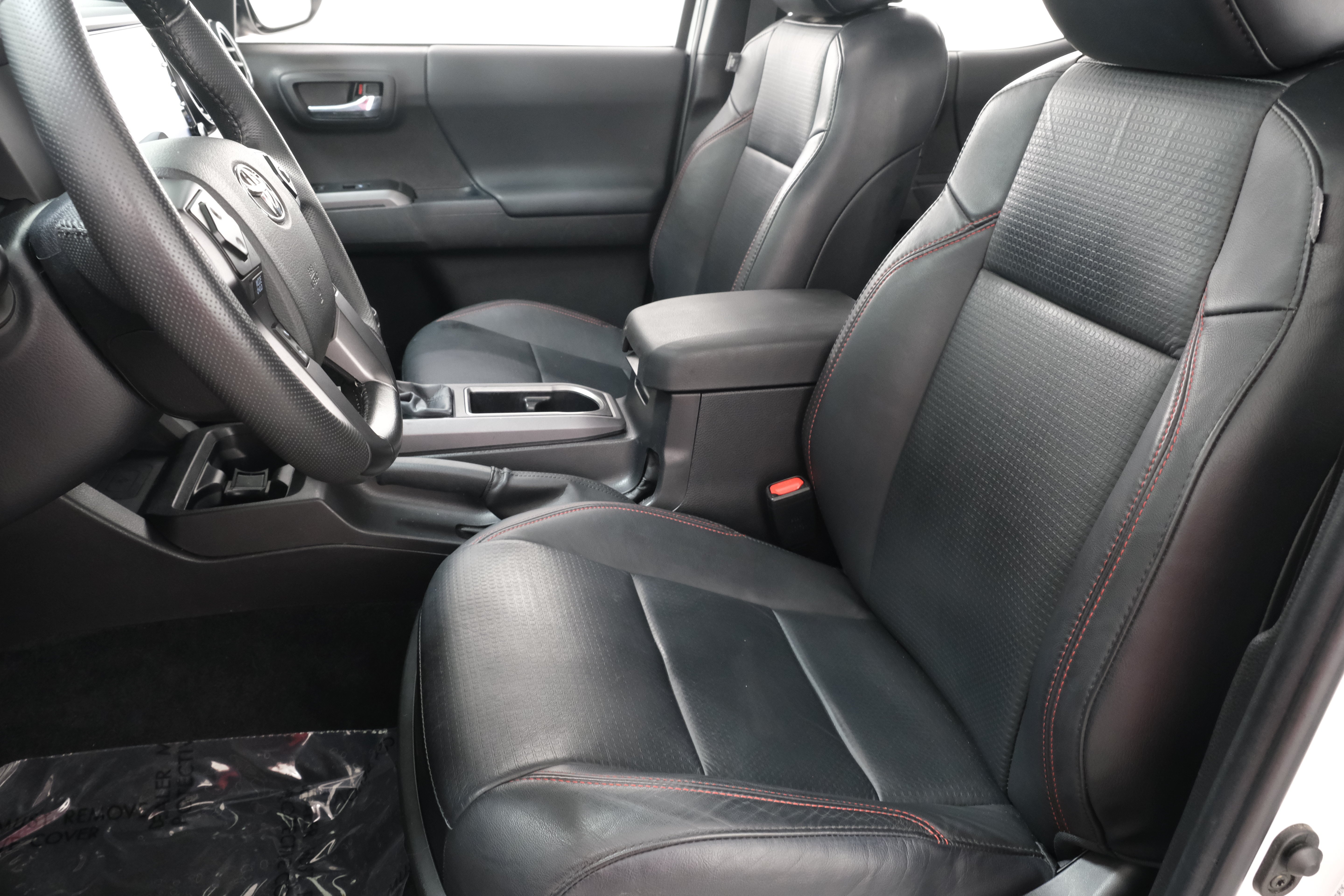 Used 2023 Ice Cap Toyota TRD Pro 4D Double Cab image 33
