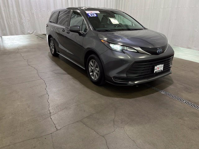2025 Toyota Sienna