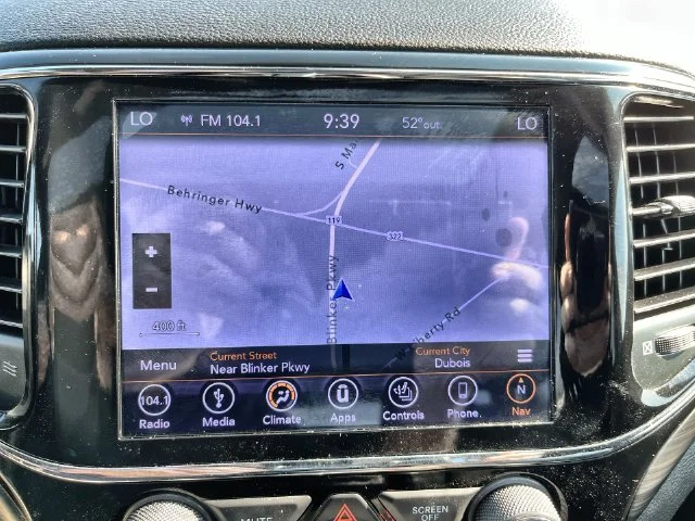 Used 2019 Silver Jeep Altitude image 22