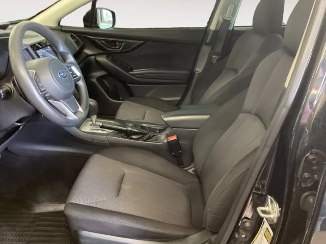 Used 2018 Crystal Black Silica Subaru Premium image 9