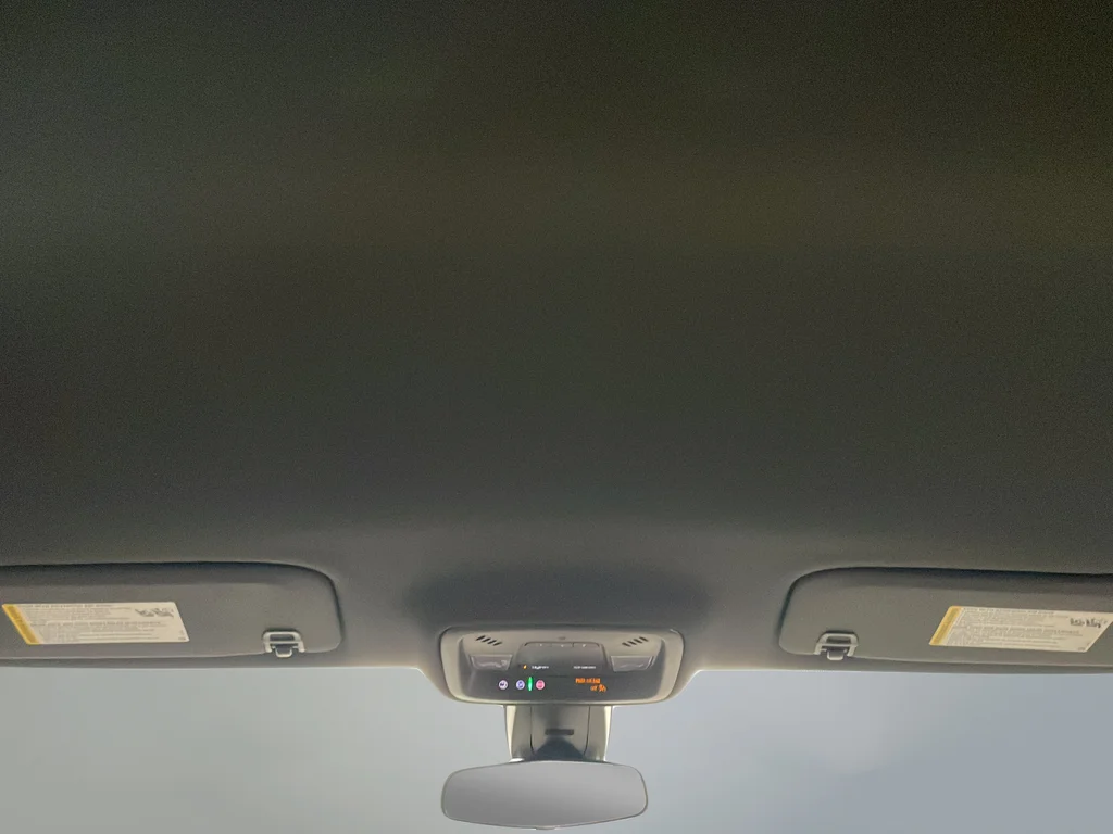 Used 2023 Gray Chevrolet LT image 18