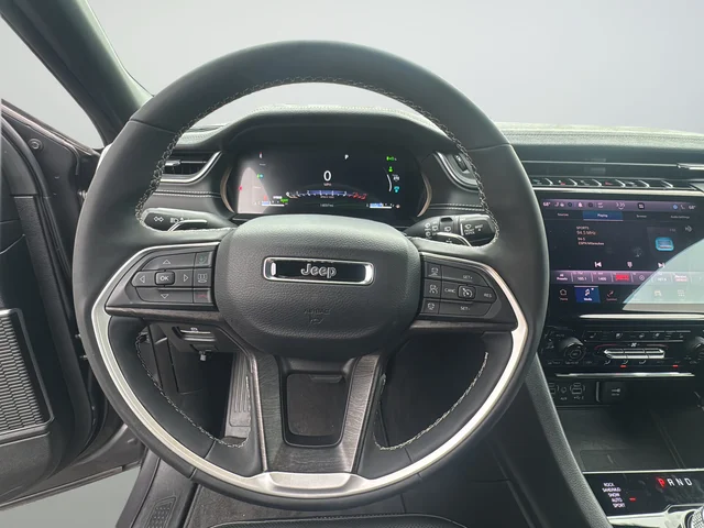 Used 2025 Gray Jeep 4xe image 31